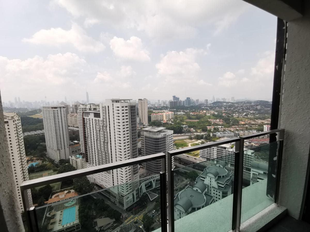The Ooak Suites And Residence@ Kiara 163 Kuala Lumpur Esterno foto